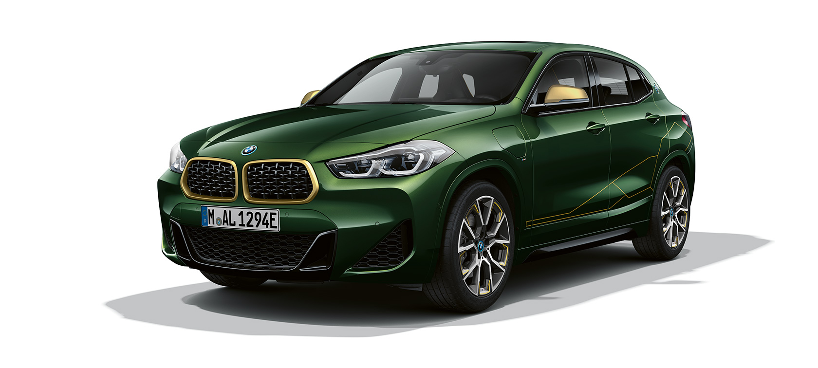 Rézsútos elölnézet, BMW X2, F39 Rézsútos elölnézet, BMW X2, F39, Sanremo zöld metál