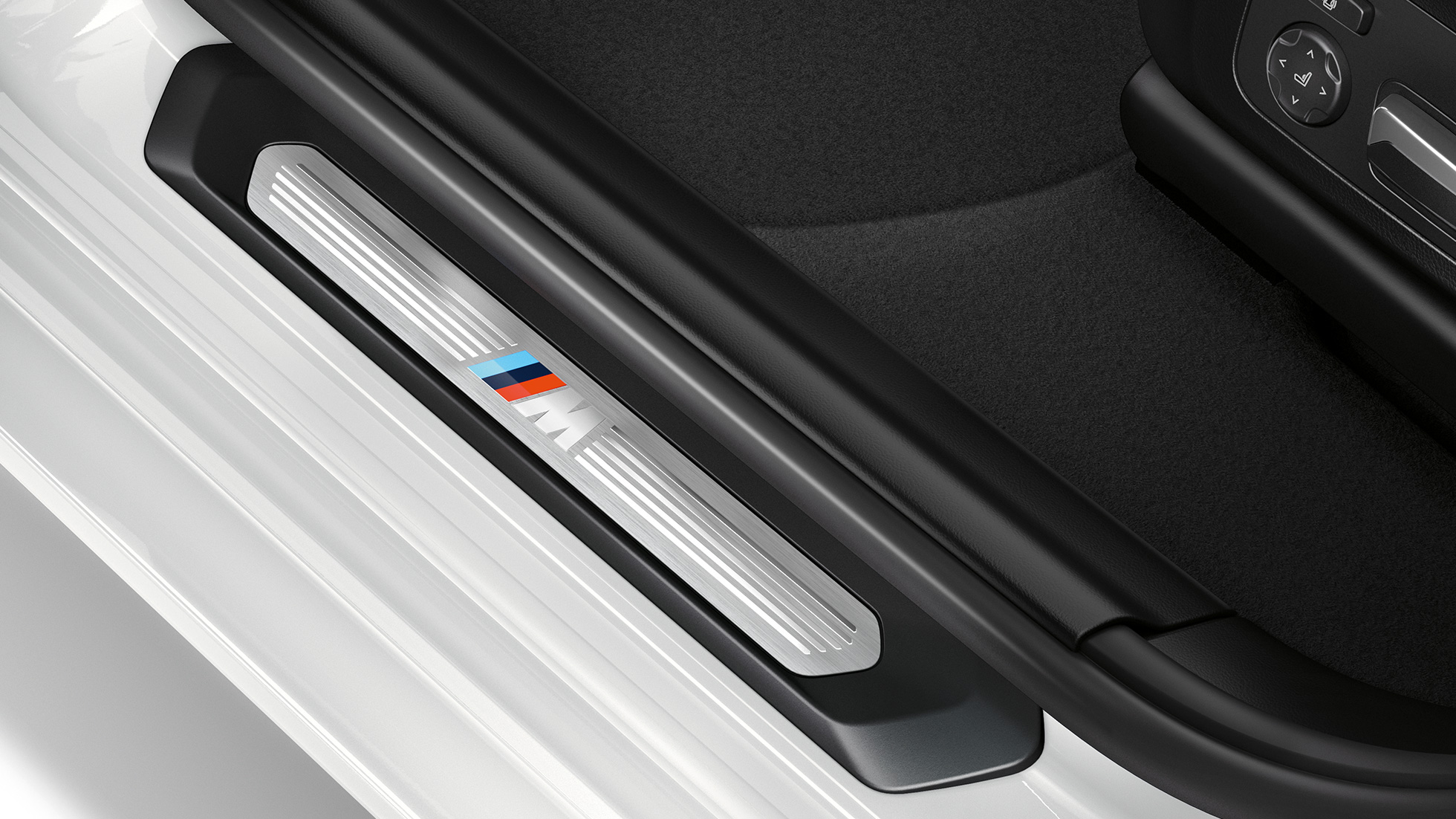 BMW X3 M40i, M Sport modell, ajtóküszöb-borítás BMW X3 M40i, M Sport modell, ajtóküszöb-borítás