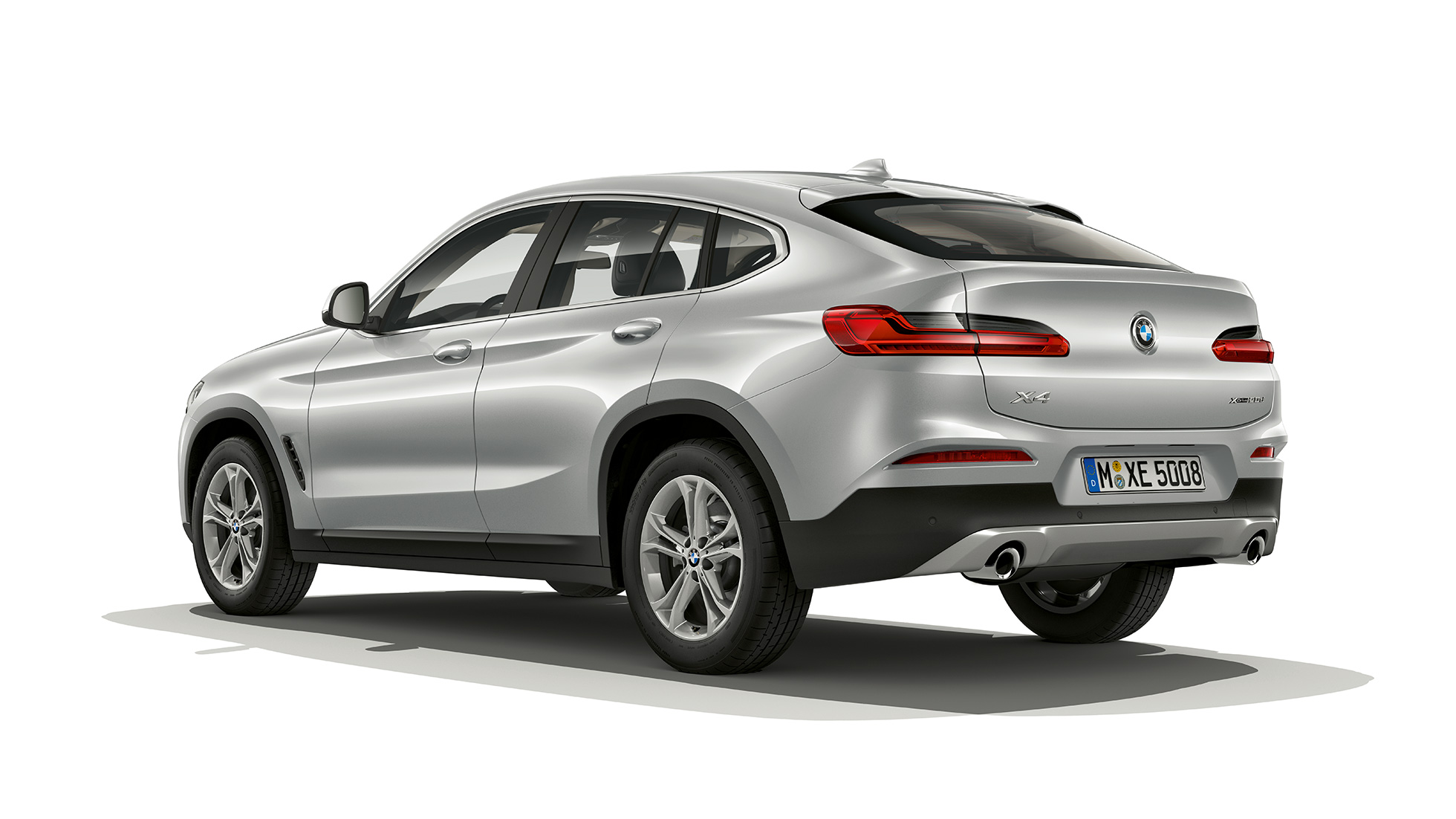 Rézsútos hátulnézet, BMW X4, Advantage modell BMW X4 xDrive 20d, Advantage modell, G02, 2018, Gleccser ezüst, rézsútos hátulnézet