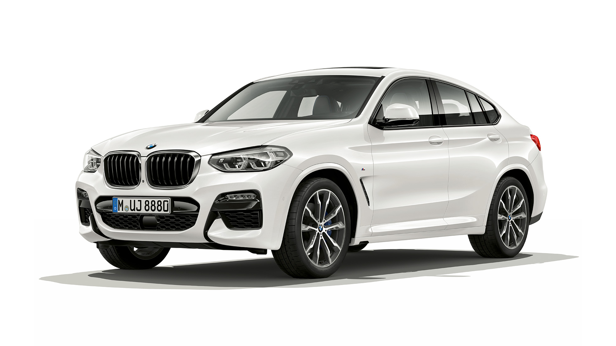 Rézsútos elölnézet, BMW X4, M Sport modell BMW X4 xDrive30i, M Sport modell, G02, 2018, Alpesi fehér, rézsútos elölnézet