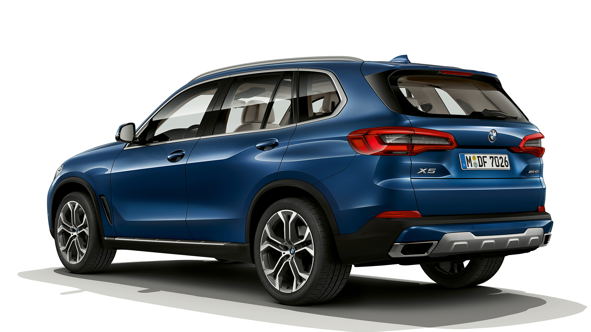 xLine modell, BMW X5 xDrive40i, rézsútos hátulnézet xLine modell, BMW X5 xDrive40i, G05, 2018, Phytonic kék metál, rézsútos hátulnézet