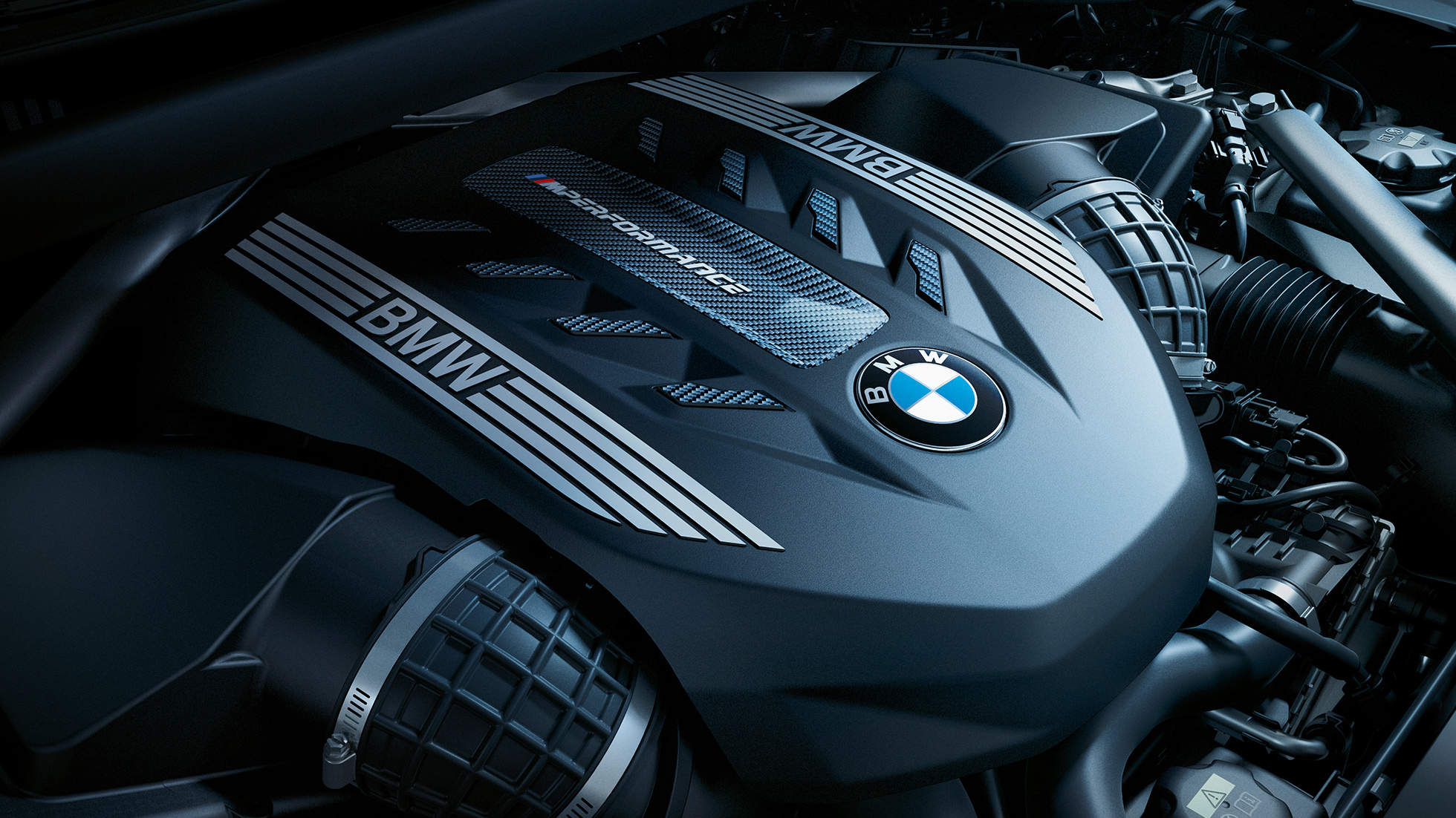 BMW X6 motor. A BMW X6 motorja.