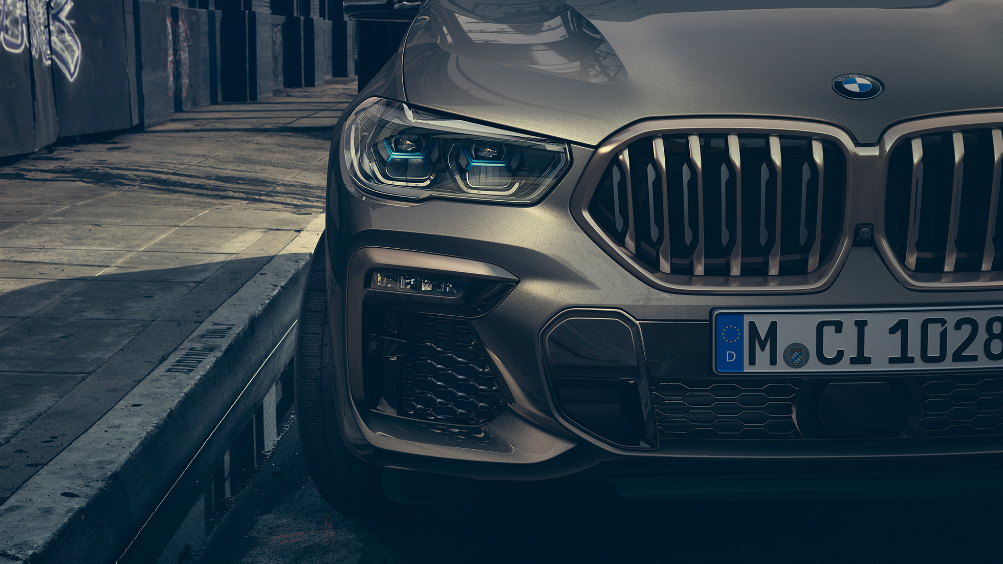 BMW Lézervilágítás. A BMW X6, fókuszban a BMW Lézervilágítás.