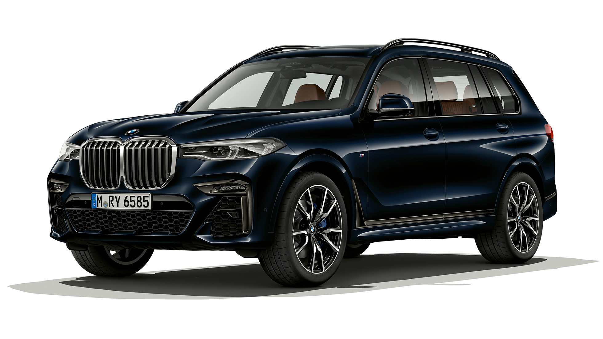 BMW X7 BMW Individual X7 xDrive40i A BMW X7 BMW Individual X7 xDrive40i változatának háromnegyedes elölnézetből készült stúdiófelvétele