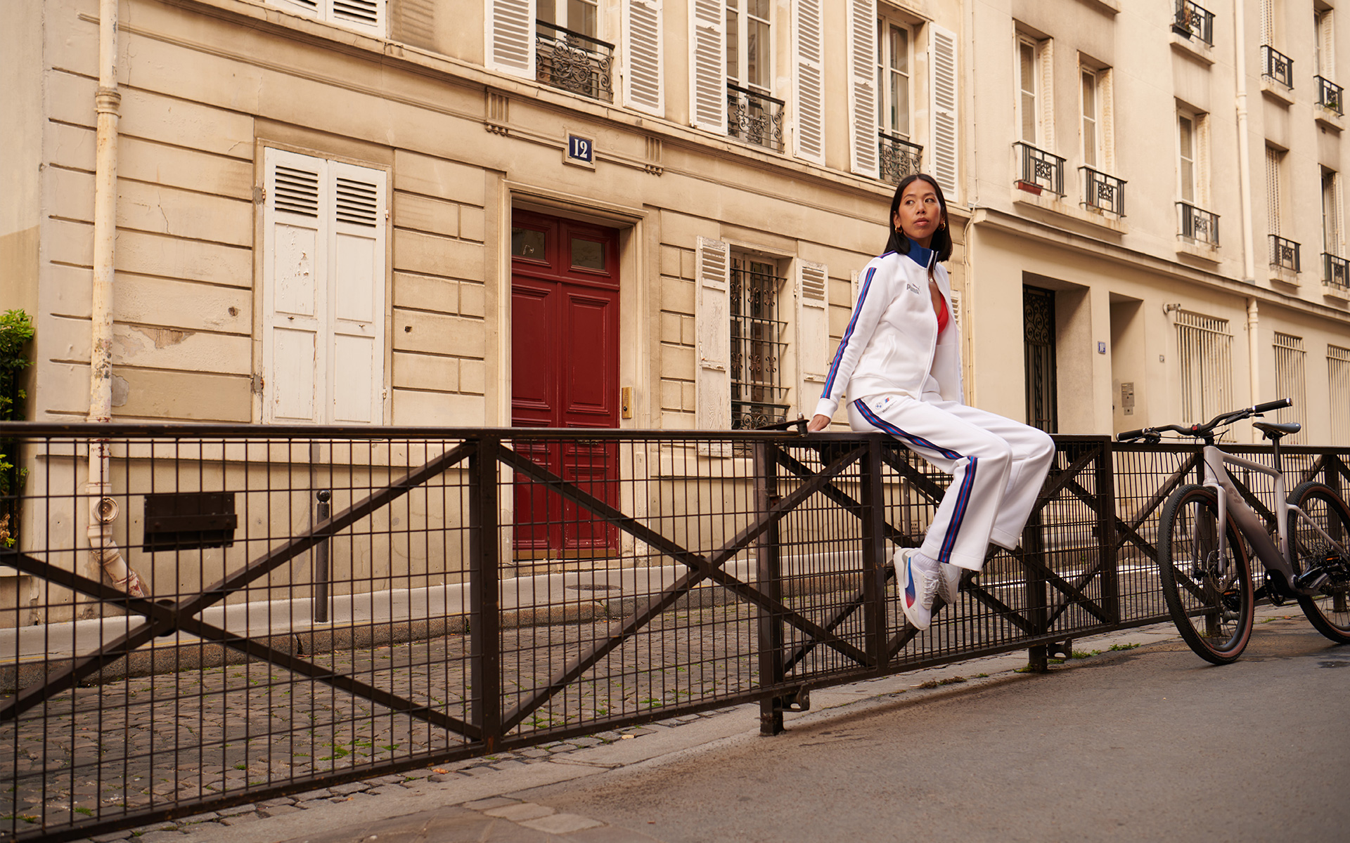 BMW Lifestyle Lookbook, BMW E-Bike és BMW M Motorsport összeállítás