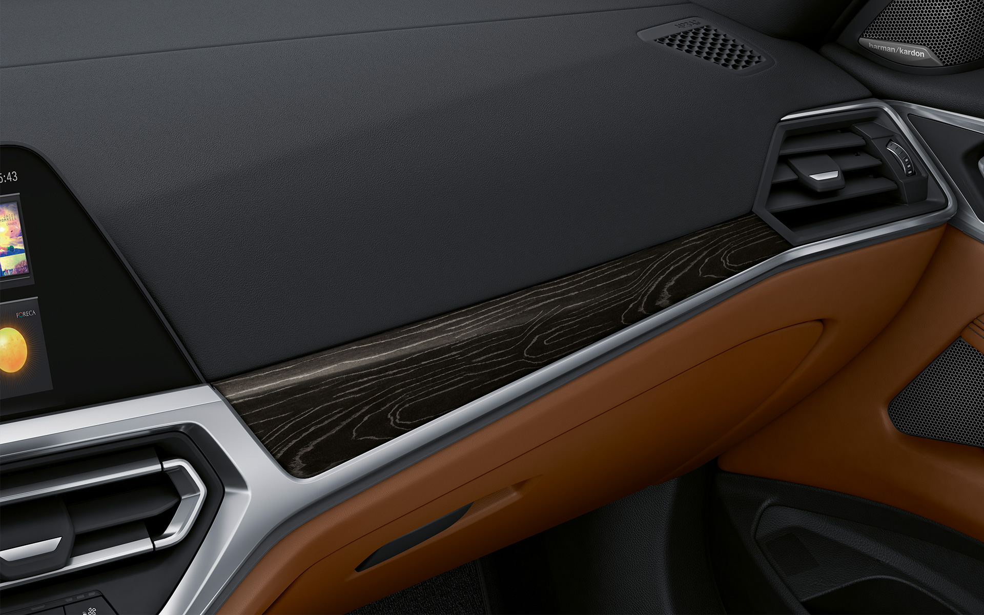 BMW Individual Fineline nemesfa belső díszítőelemek, fekete, ezüstös hatású, közelről BMW Individual Fineline nemesfa belső díszítőelemek, fekete, ezüstös hatású, közelről