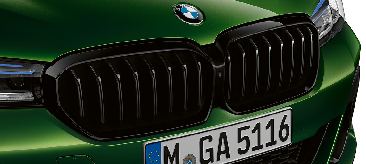 BMW M5 Limousine, M vesék, M magasfényű Shadowline BMW M5 Limousine, M vesék, M magasfényű Shadowline
