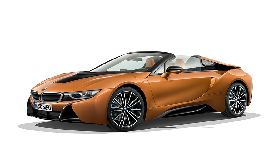 BMW i8 Roadster, stúdiófelvétel BMW i8 Roadster, stúdiófelvétel, rézsútos elölnézet