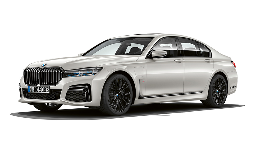 BMW 745e Sedan studio shot BMW 745e Sedan studio shot three-quarter front view