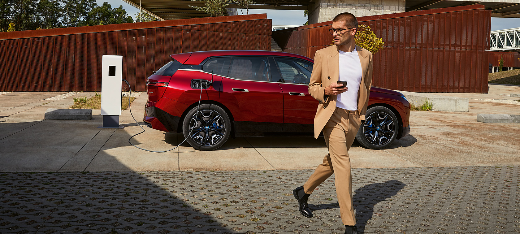 Nyilvános töltés BMW e-mobilitás, nyilvános töltés