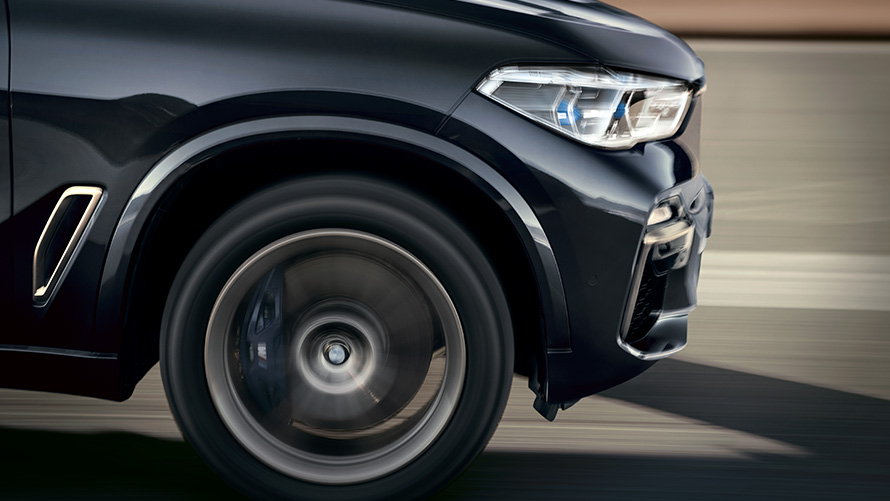 BMW Biztonsági Járművek, elemek, egy BMW akcióban, könnyűfém keréktárcsák BMW Biztonsági Járművek, elemek, BMW részletek, könnyűfém keréktárcsák
