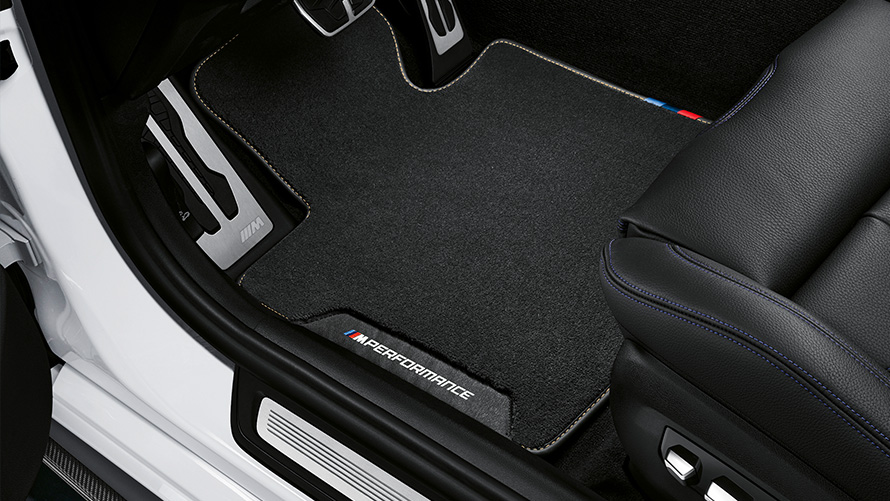 M Performance lábszőnyegek BMW őszi-téli tartozékok, M Performance lábszőnyegek