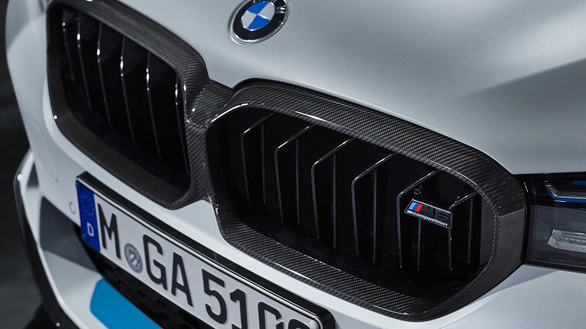 M Performance karbonszálas vesék, közelről BMW M Performance Parts, M Performance karbonszálas vesék, közelről