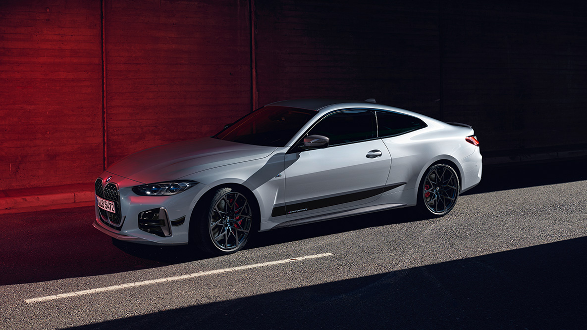 BMW M Performance Parts, BMW 4 Coupé, G22 BMW M Performance Parts, BMW 4 Coupé, G22, rézsútos elölnézet