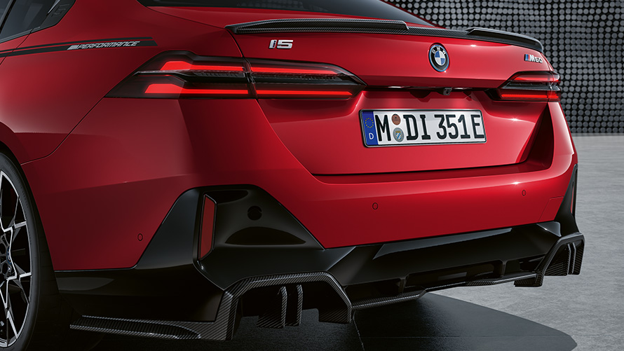 BMW M Performance Parts, BMW i5, G60, M Performance hátsó diffúzor, aramid BMW M Performance Parts, 2023, BMW i5, G60, M Performance hátsó diffúzor, aramid