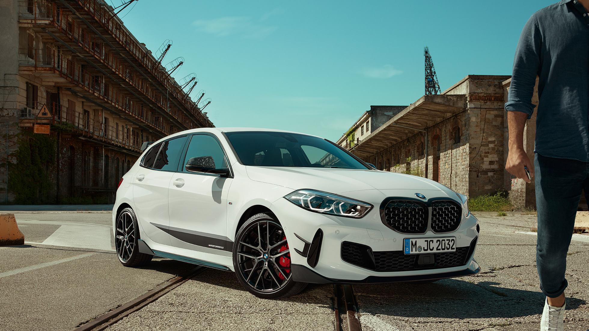 BMW 1, BMW M135i xDrive, F40, M Performance BMW 1, BMW M135i xDrive, F40, M Performance, rézsútos elölnézet