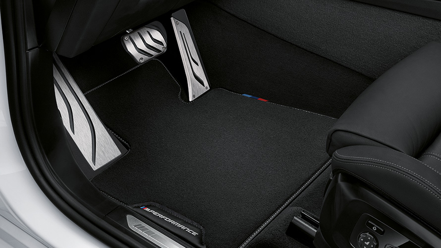M Performance lábszőnyegek BMW M Performance Parts tartozékok, M Performance lábszőnyegek