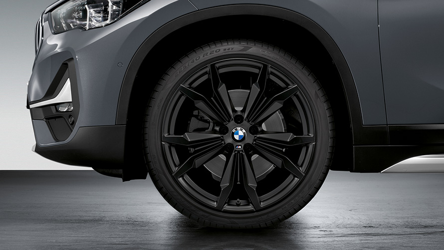 BMW M Performance duplaküllős 717 M BMW M Performance duplaküllős 717 M, BMW nyári gumiabroncsok