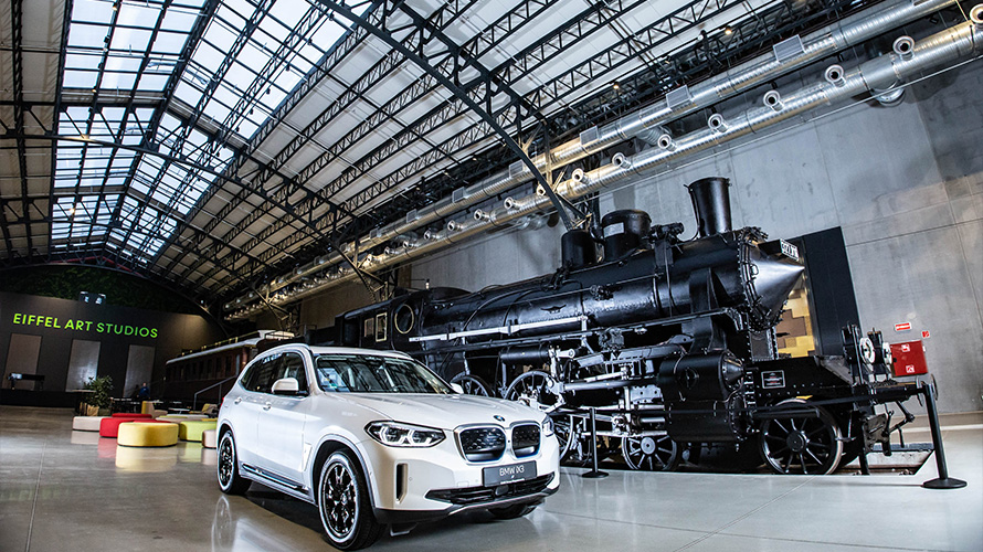 BMW iX3 Eiffel Műhelyház
