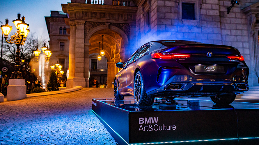 BMW 8 Gran Coupé este
