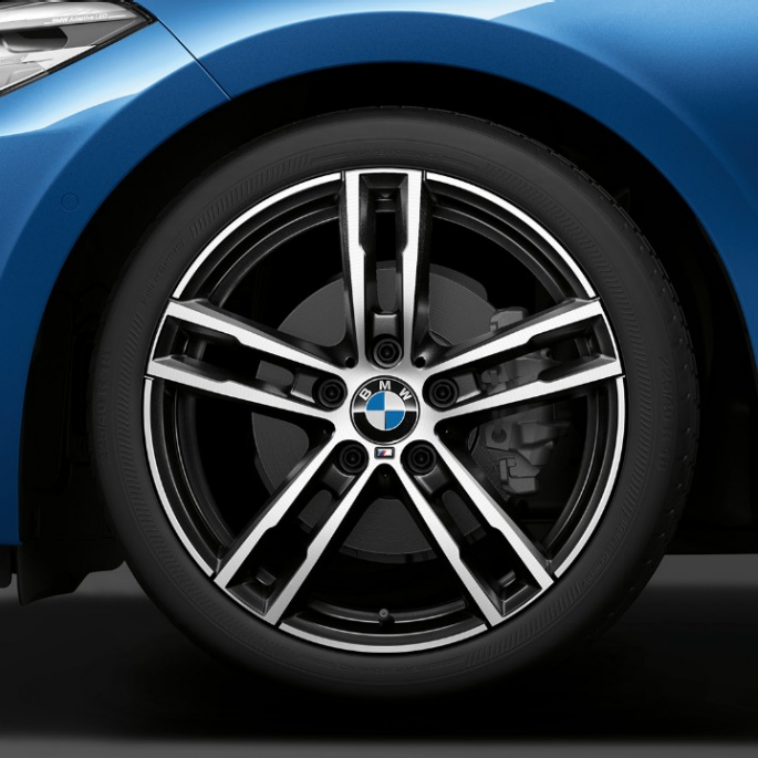 BMW 2-es Coupé, az M Sport modellváltozat keréktárcsái BMW 2-es Coupé, az M Sport modellváltozat keréktárcsái