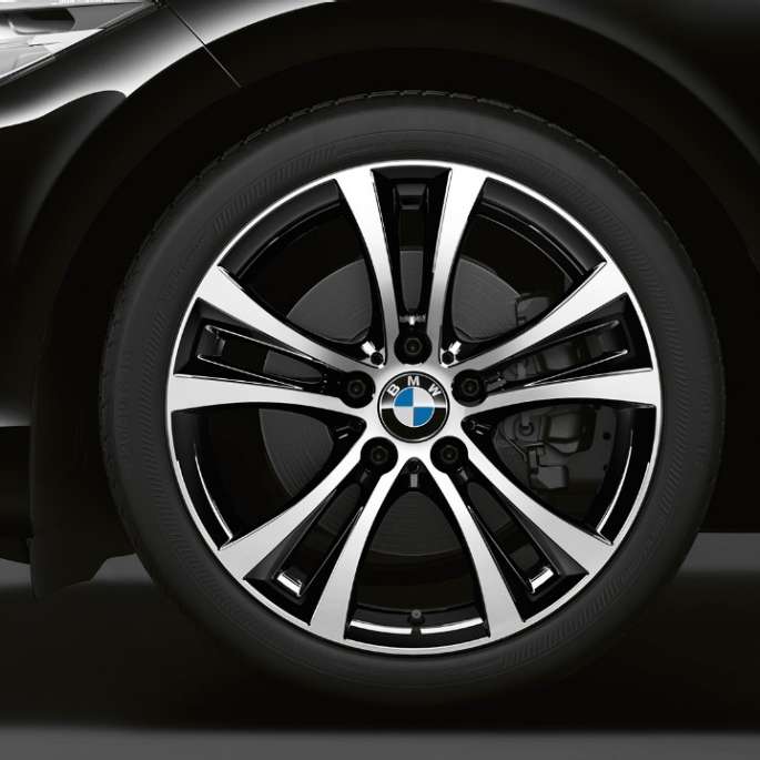 BMW 2-es Coupé, a Sport Line modell keréktárcsái BMW 2-es Coupé, a Sport Line modell keréktárcsái
