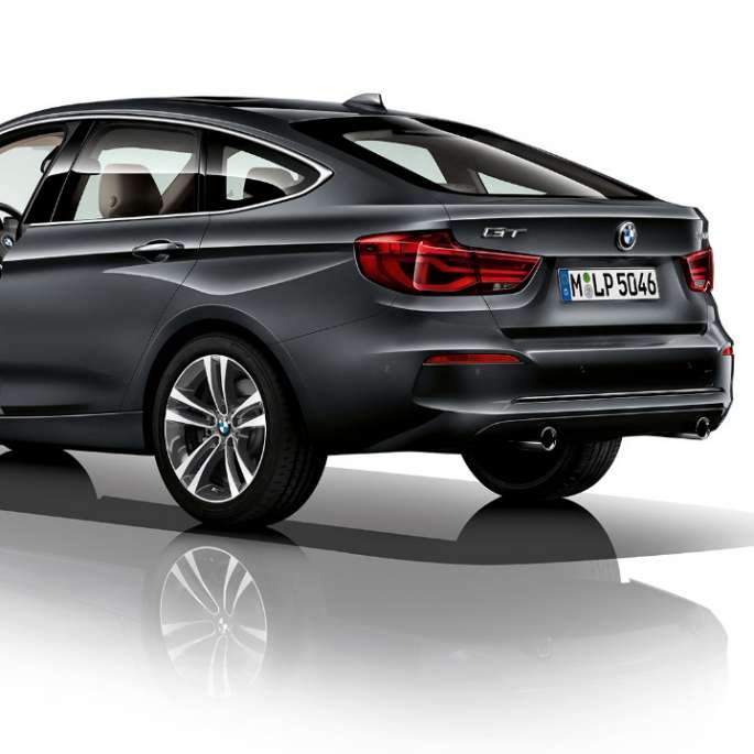 BMW 3-as Gran Turismo, a Sport Line modell háromnegyedes hátulnézetből BMW 3-as Gran Turismo, a Sport Line modell háromnegyedes hátulnézetből